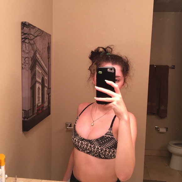 bikini Top - Picture 2 of 6